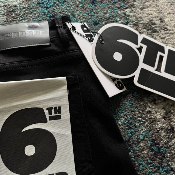 6THNBRHD “Notice” Patch Shorts – Black size 32 - Picture 3 of 9